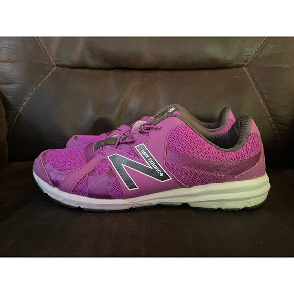 New Balance Women’s Sneakers - Picture 4 of 5